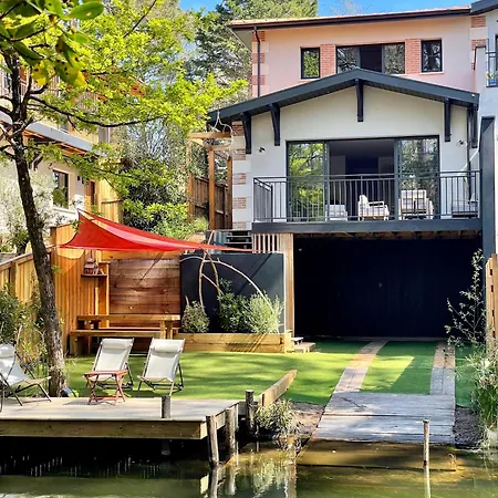 Villa Du Canal - Ponton Pour Bateau La Teste-de-Buch Exterior photo